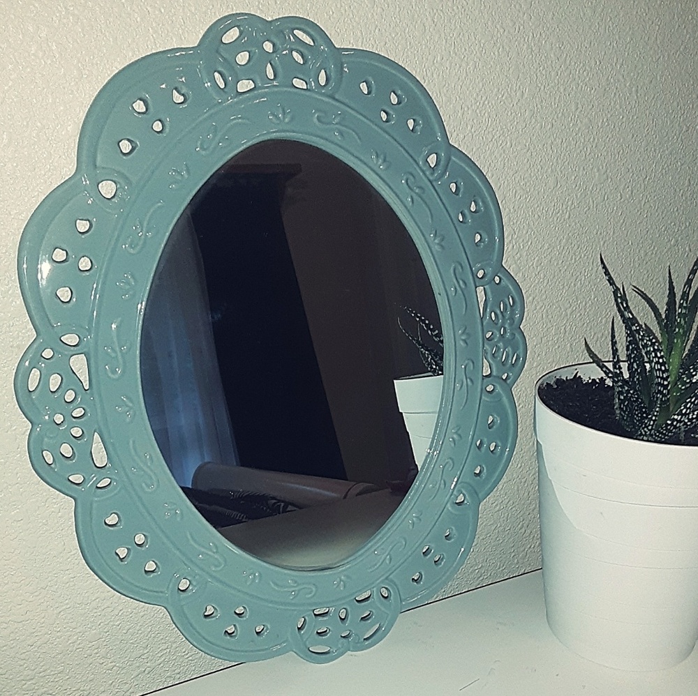 Vintage Mirror, Light Blue